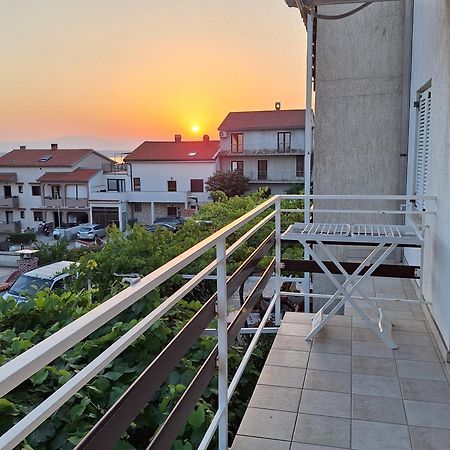 Apartments With A Parking Space Crikvenica - 5553 Esterno foto