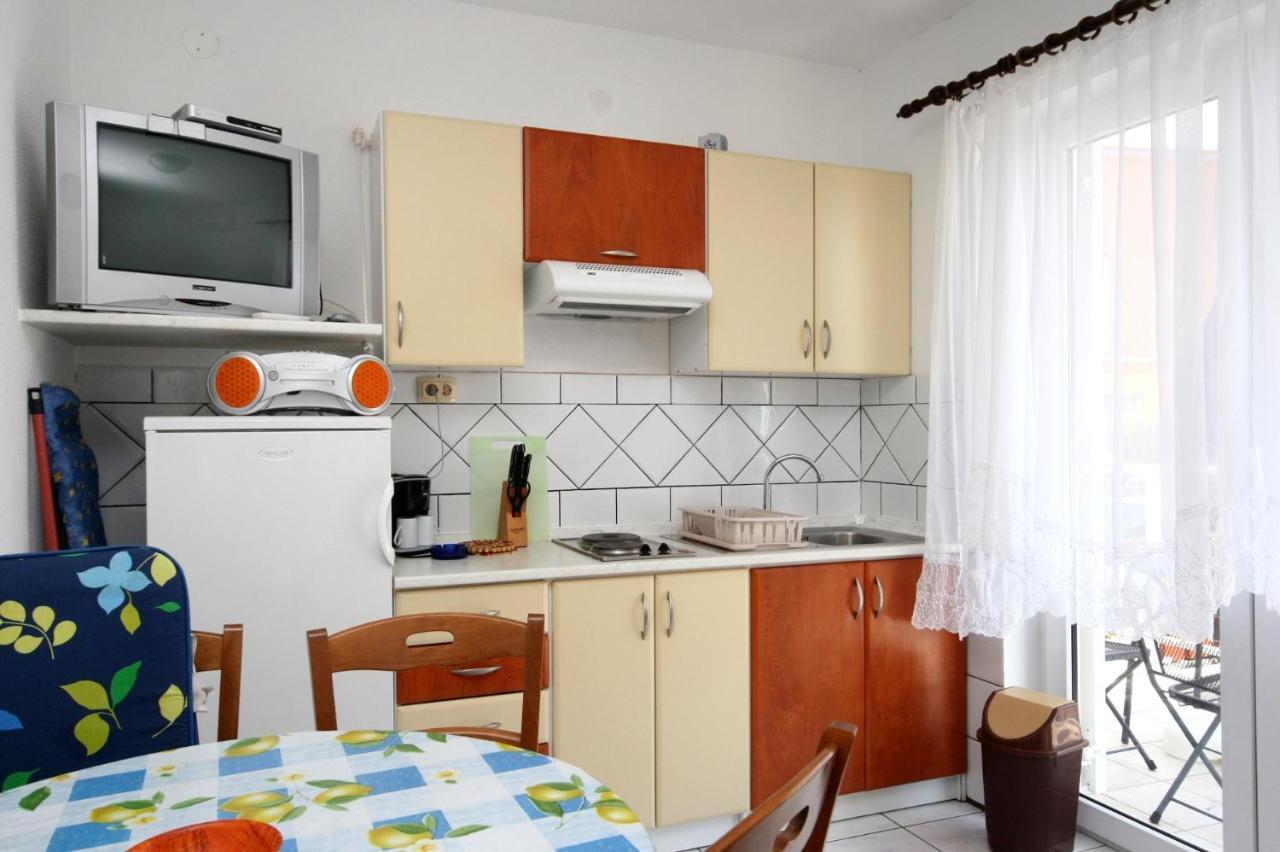 Apartments With A Parking Space Crikvenica - 5553 Esterno foto